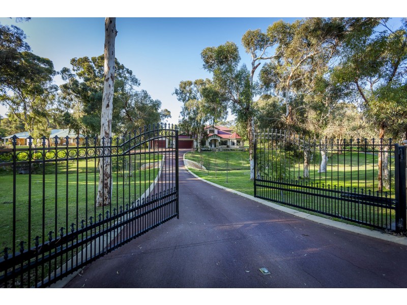 11 Chenin Lane, The Vines WA 6069