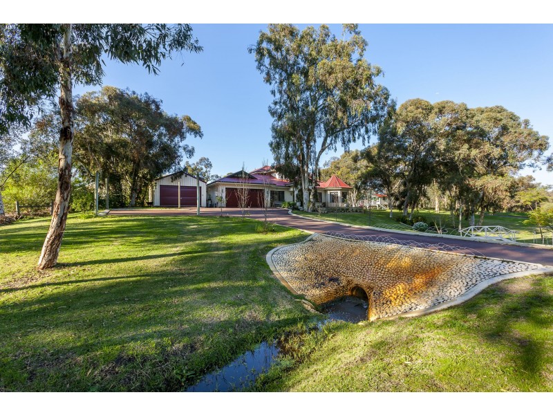 11 Chenin Lane, The Vines WA 6069