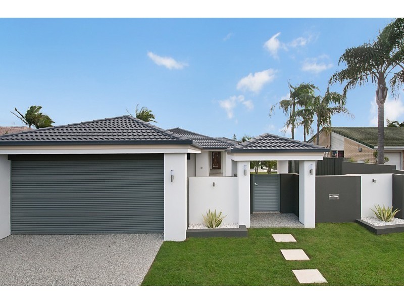 Sorrento QLD 4217