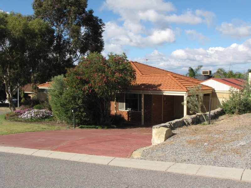 6 Shady Grove, Yangebup WA 6164