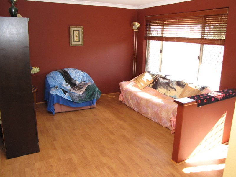 6 Shady Grove, Yangebup WA 6164