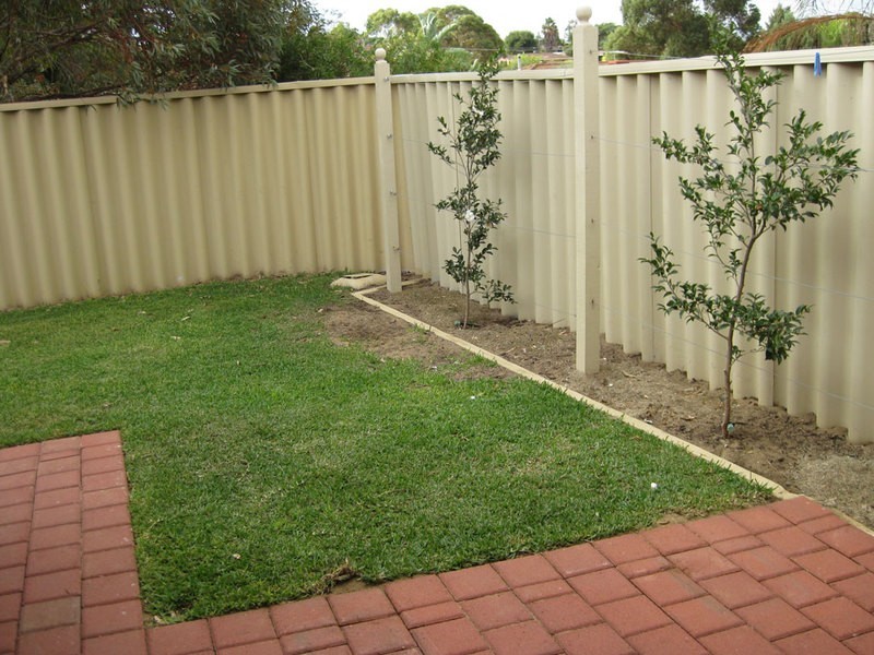 6 Shady Grove, Yangebup WA 6164