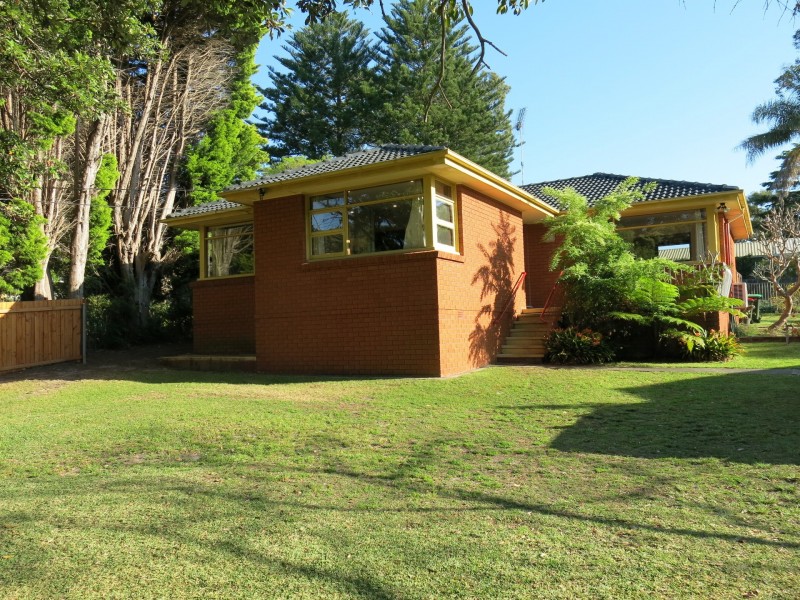 18 Grover Avenue, Cromer NSW 2099