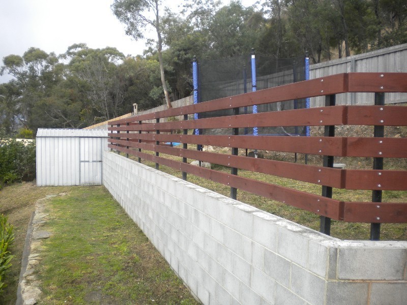 160 Derwent Avenue, Lindisfarne TAS 7015