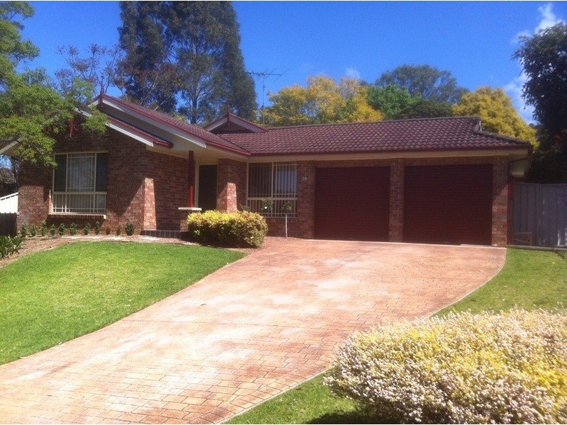 28 Budge Close, Glenmore Park NSW 2745