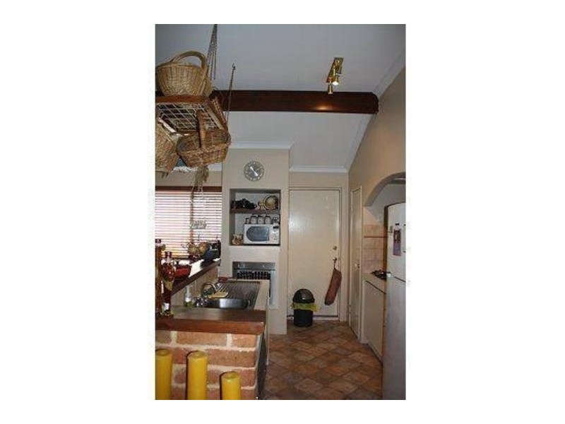 37 Whitebread Way, Leda WA 6170