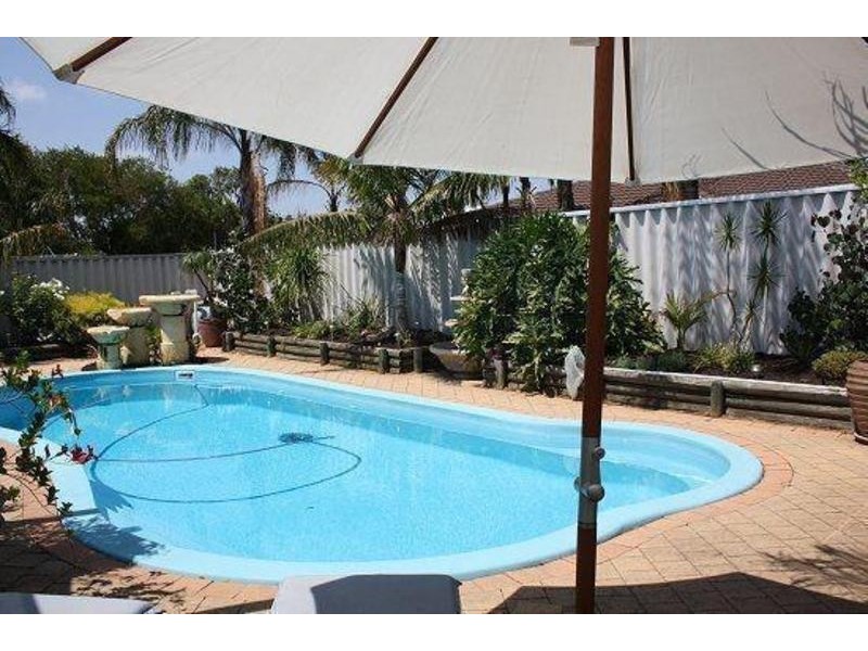 37 Whitebread Way, Leda WA 6170