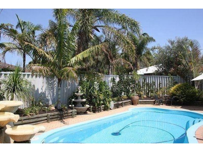 37 Whitebread Way, Leda WA 6170