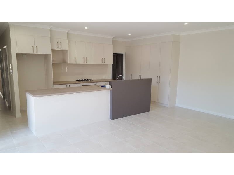 4/6 Vaux Street, Rockingham WA 6168