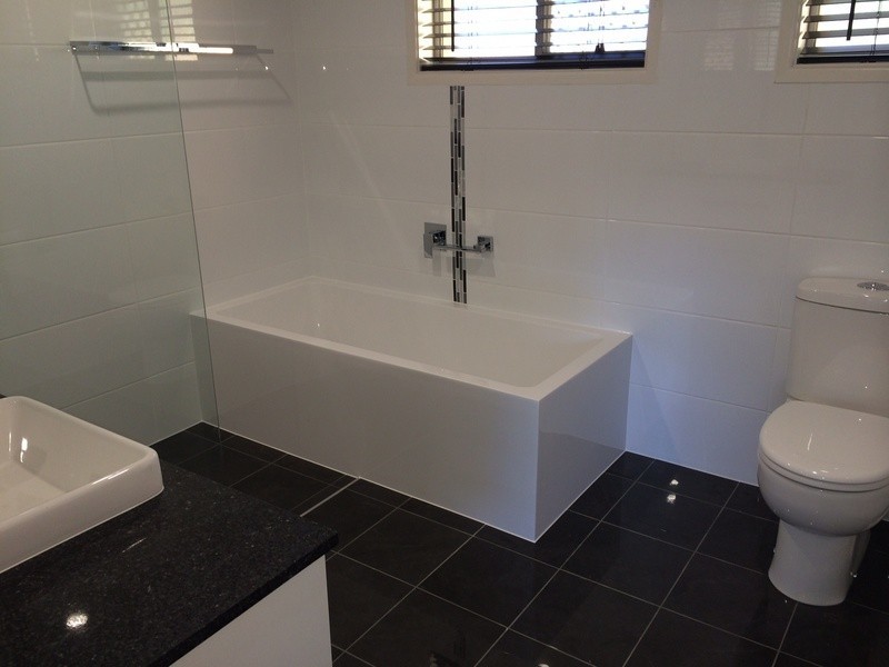 16 Hansford Road, Coombabah QLD 4216