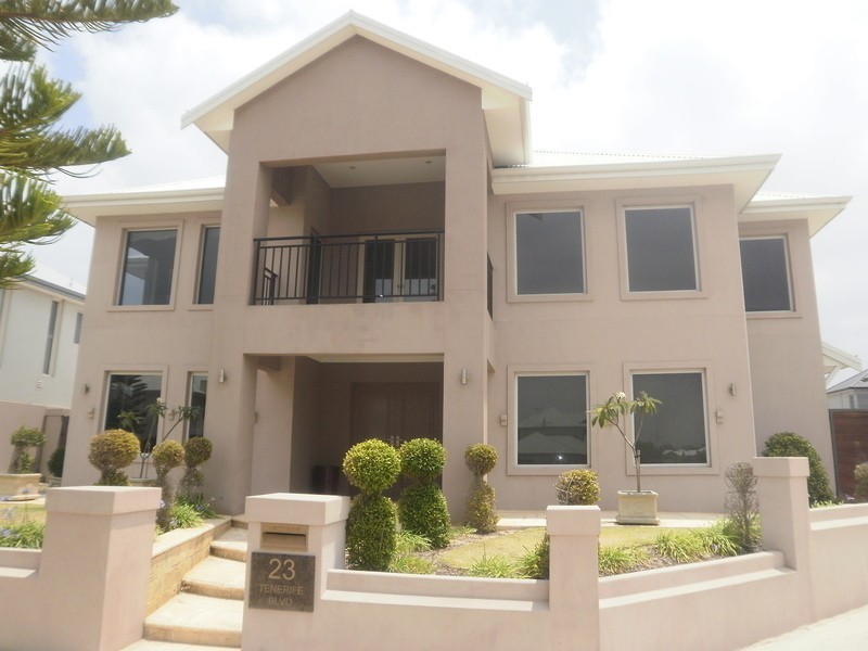 23 Tenerife Boulevard, Hillarys WA 6025