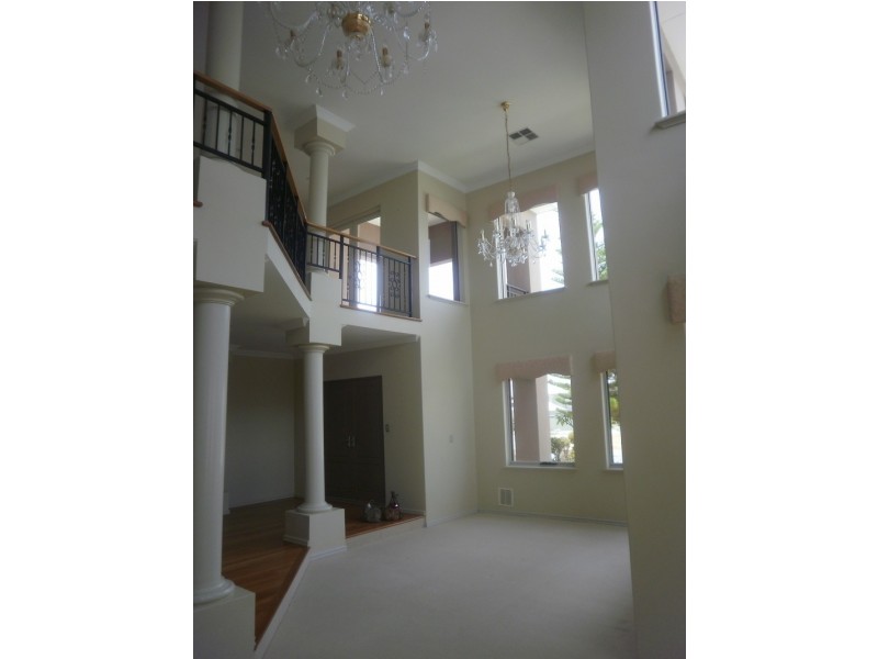 23 Tenerife Boulevard, Hillarys WA 6025