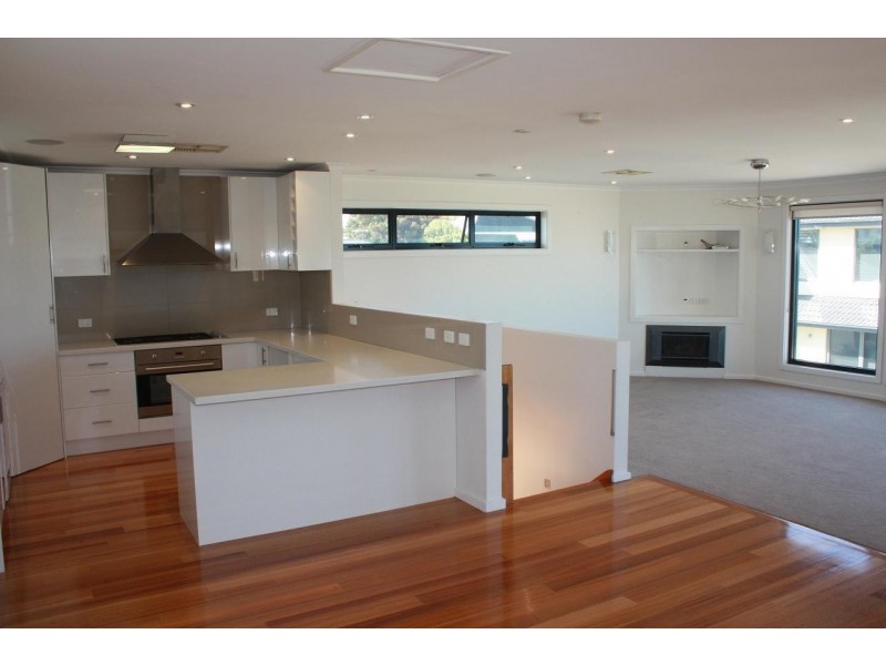 2/184 Beach Road, Sandringham VIC 3191