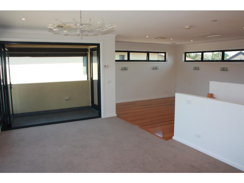 2/184 Beach Road, Sandringham VIC 3191
