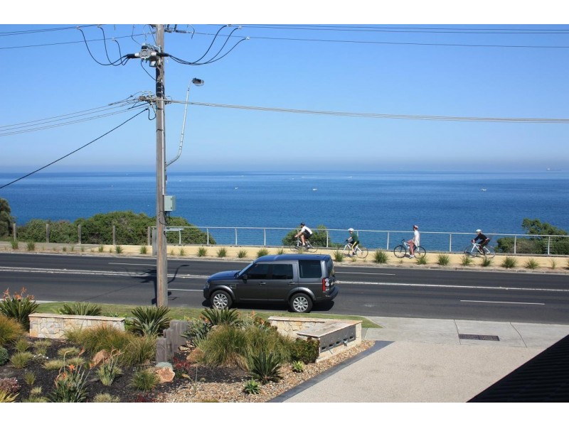 2/184 Beach Road, Sandringham VIC 3191