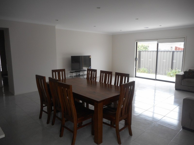 13 Freshet Avenue, Point Cook VIC 3030