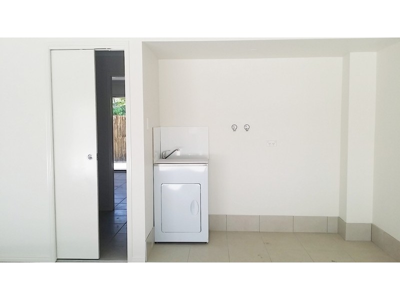 28 Careel Close, Helensvale QLD 4212