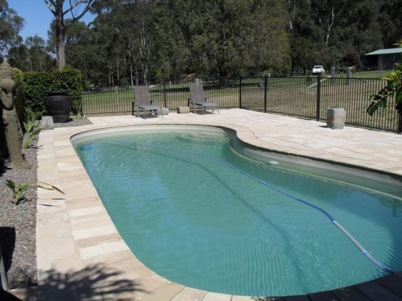 5 Eskdale Park Drive SEAHAM, Seaham NSW 2324