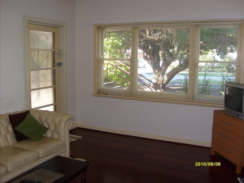 1/7 FORTESCUE STREET, East Fremantle WA 6158