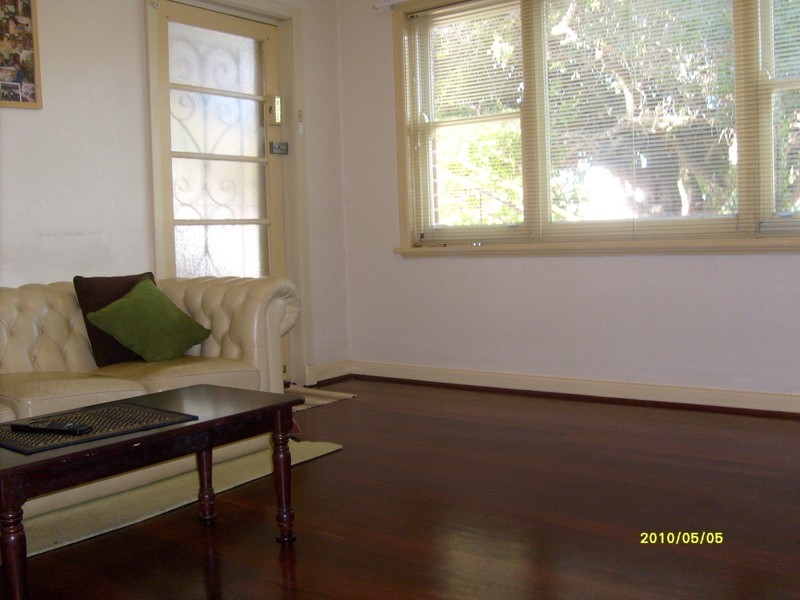 1/7 FORTESCUE STREET, East Fremantle WA 6158