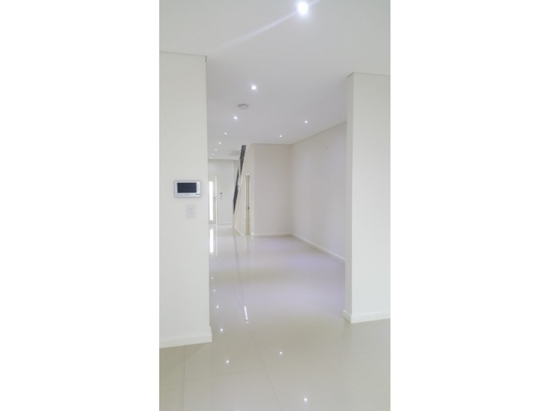 68A Mary Street, Merrylands NSW 2160