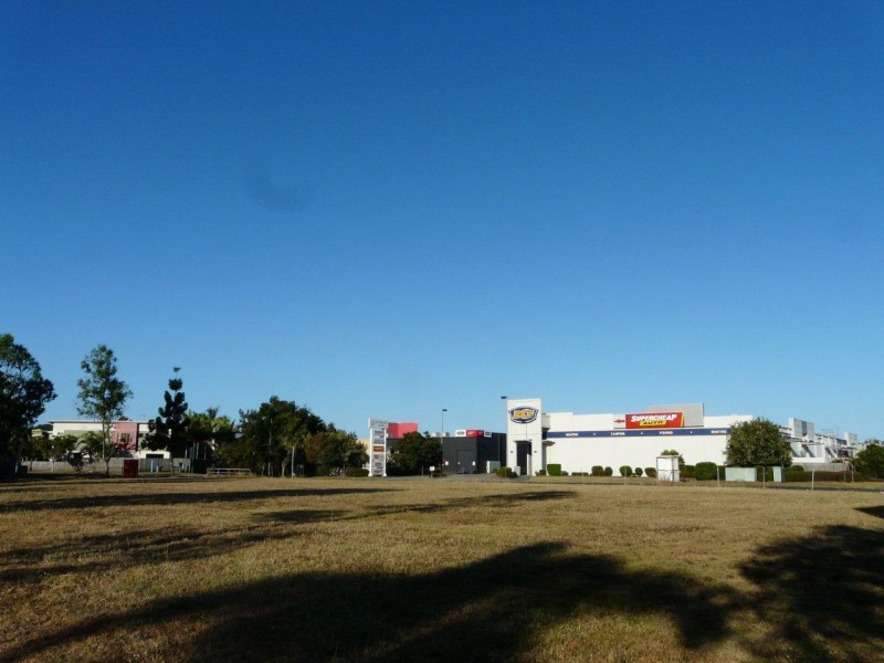 9-15 Windmill Crossing, Mount Pleasant QLD 4740