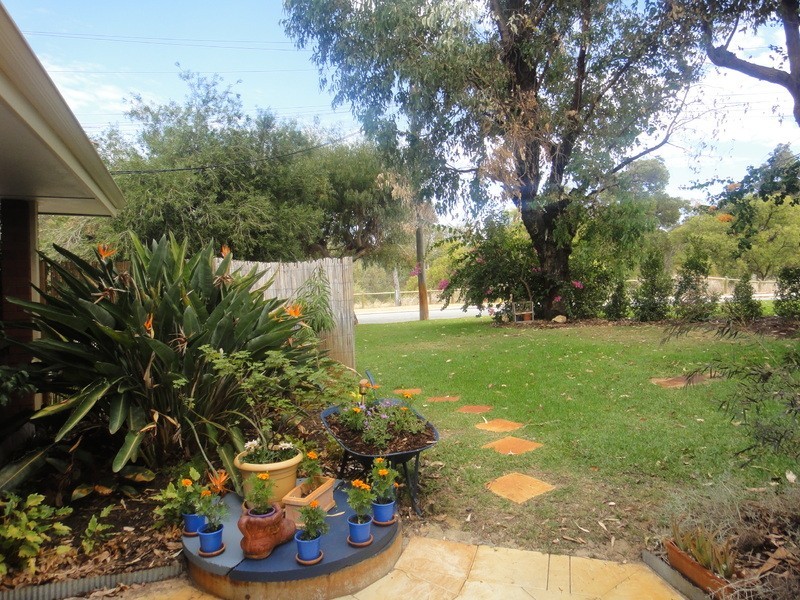 1 Lagonda Drive, Gwelup WA 6018