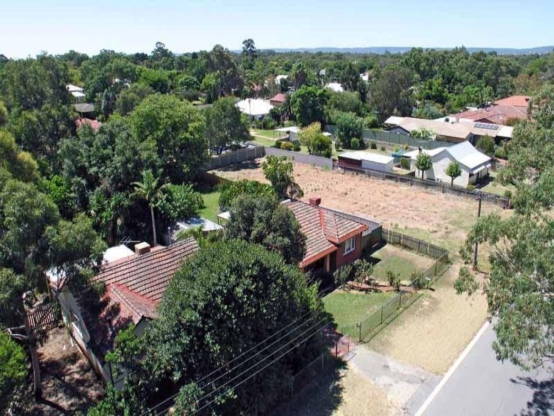 14 Hyland Street, Bassendean WA 6054