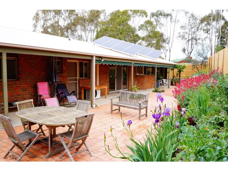 9 Honeycomb Road, Campbells Creek VIC 3451