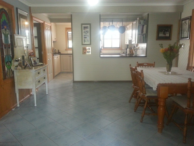 100 Jollys Hill Road, Smythes Creek VIC 3351