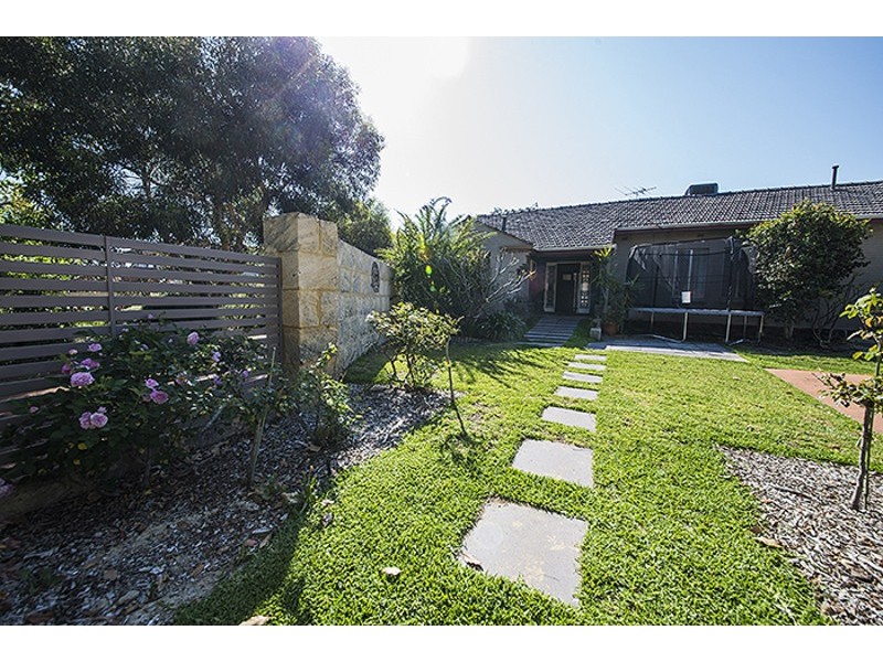 11A Drew Road, Ardross WA 6153