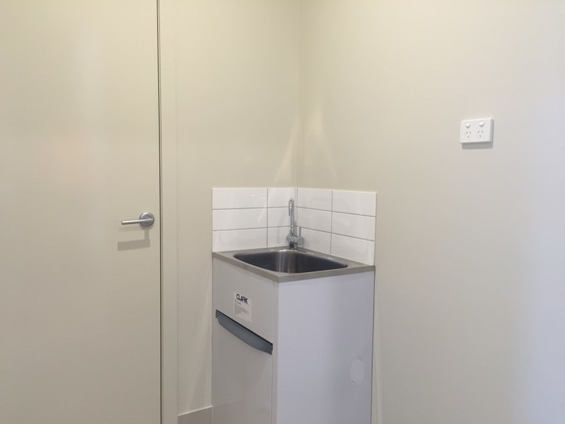 8 Middleton Drive, Point Cook VIC 3030