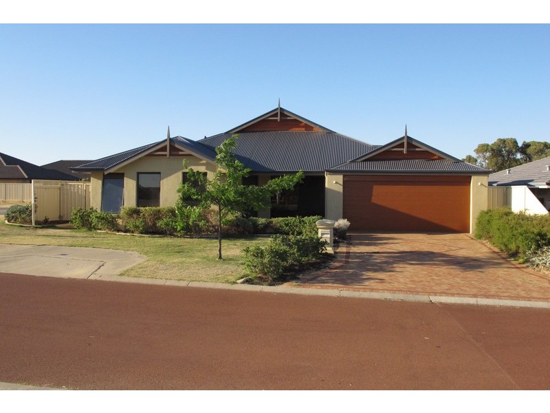 1 Argyle Fairway, Lakelands WA 6180