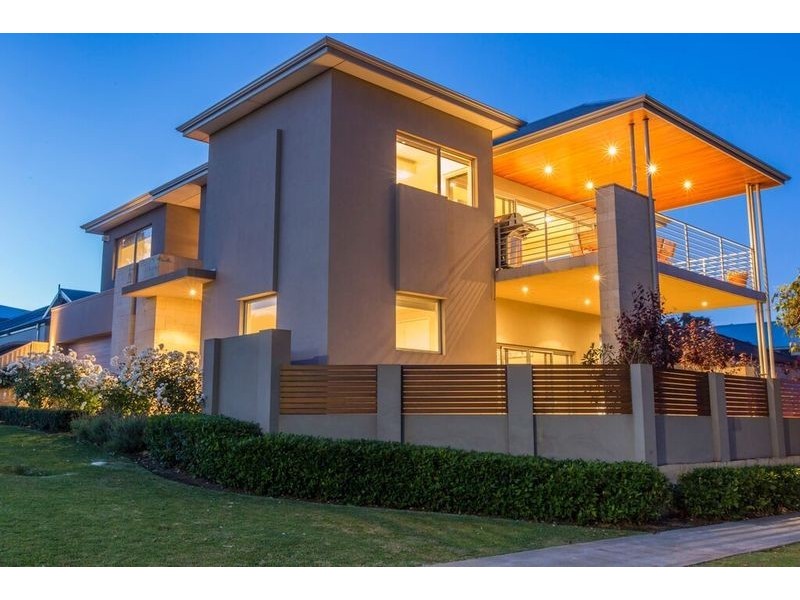 1A Wylie Place, Karrinyup WA 6018