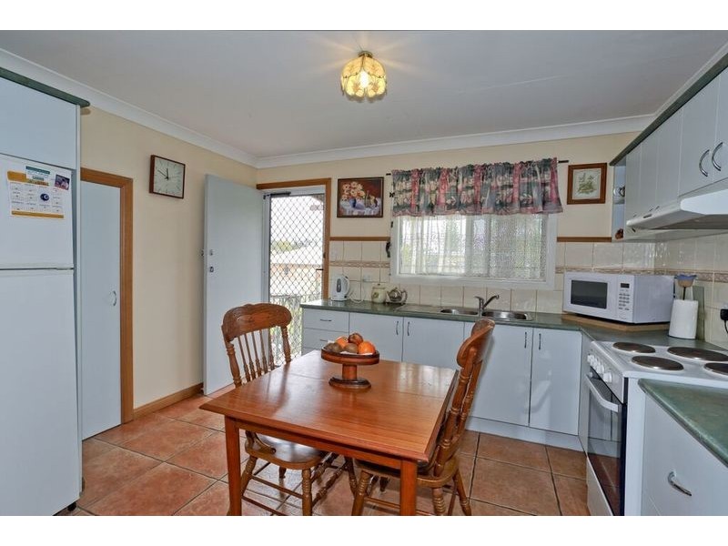 15 Sylvania Street, Logan Central QLD 4114