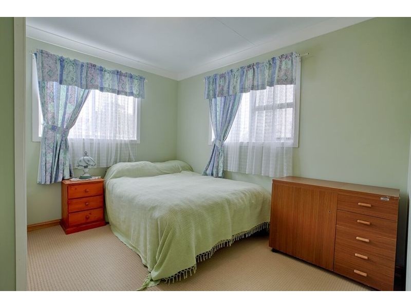 15 Sylvania Street, Logan Central QLD 4114