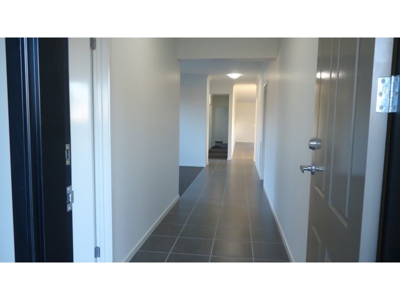 1 Diadem Way, Williams Landing VIC 3027