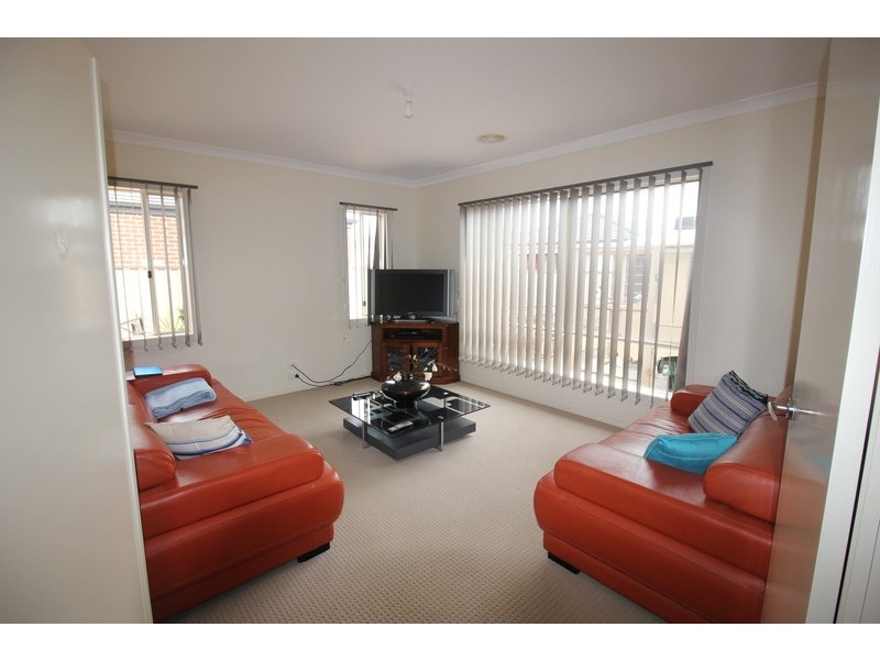 4 Fieldstone Way, Brookfield VIC 3338