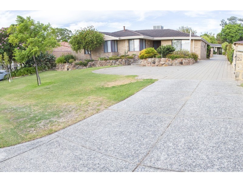 2 Atkins Road, Applecross WA 6153