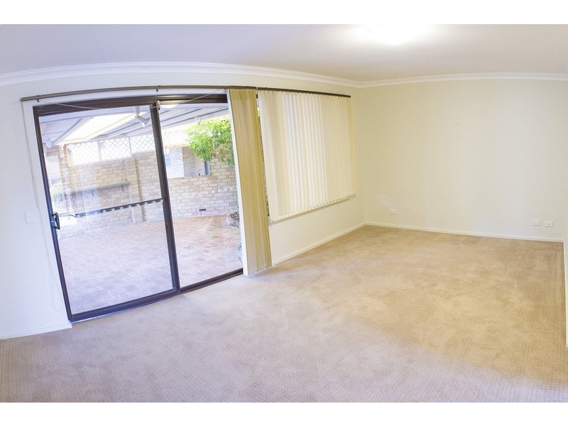 2 Atkins Road, Applecross WA 6153