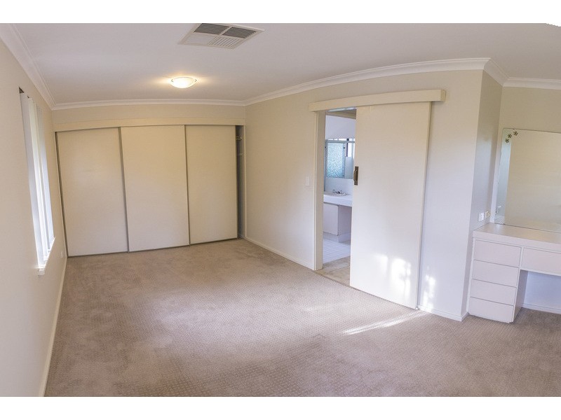 2 Atkins Road, Applecross WA 6153