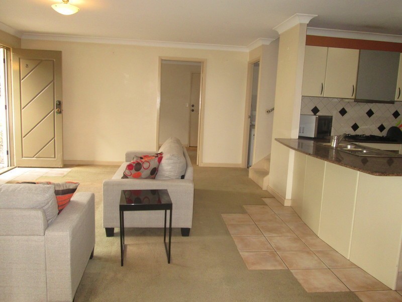 8/1 Glenquarie Place, The Gap QLD 4061