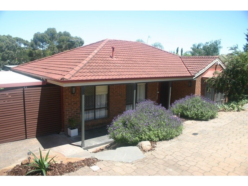 10 Lubbock Court, Wynn Vale SA 5127