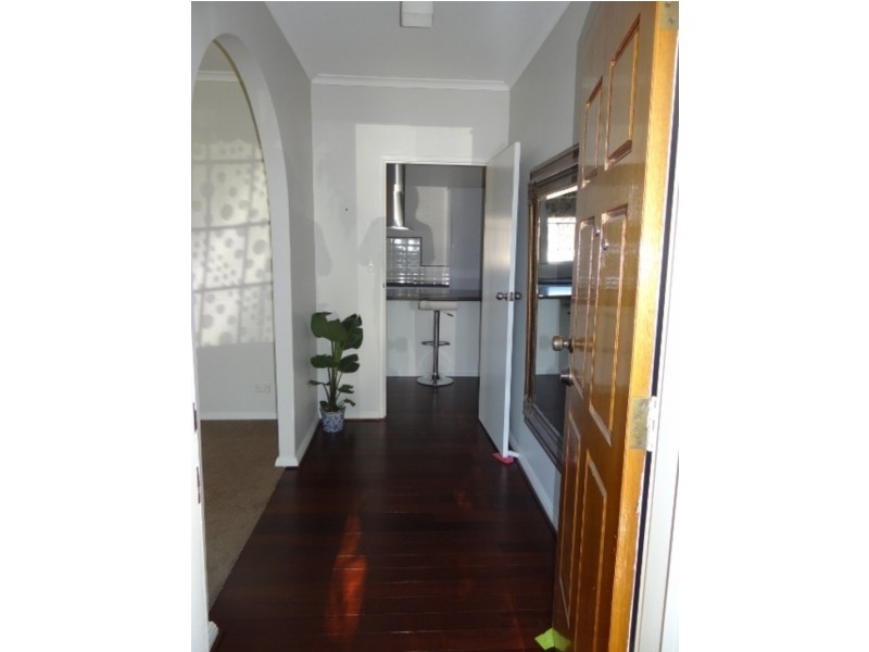 1/7 East Parade, Kingswood SA 5062