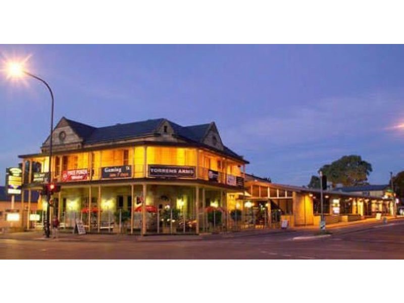 1/7 East Parade, Kingswood SA 5062