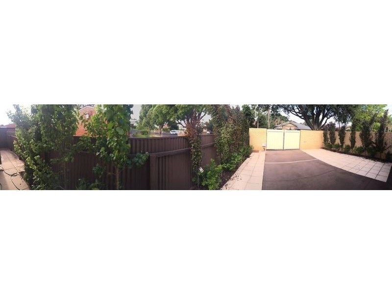 1/7 East Parade, Kingswood SA 5062