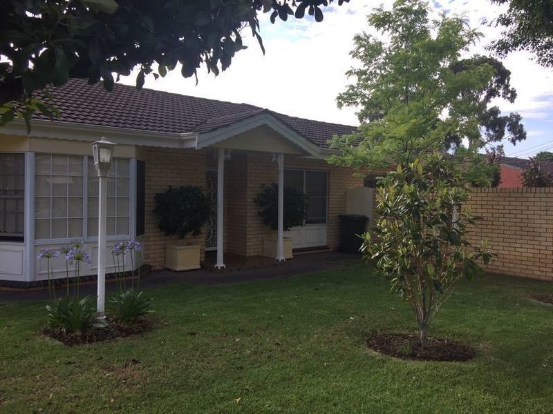 1/7 East Parade, Kingswood SA 5062