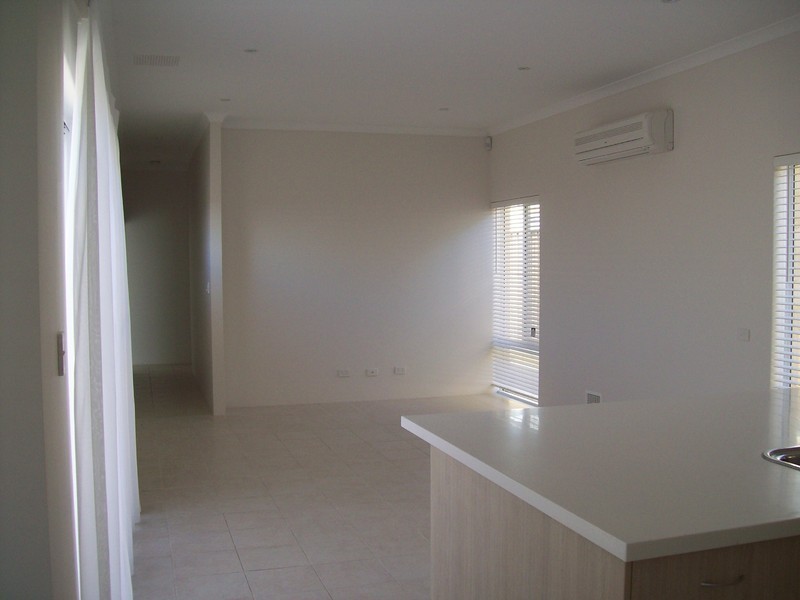 35  Granite Place, Yanchep WA 6035