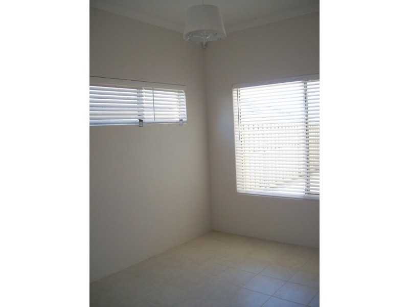 35  Granite Place, Yanchep WA 6035