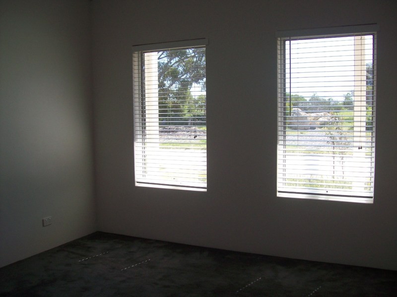 35  Granite Place, Yanchep WA 6035